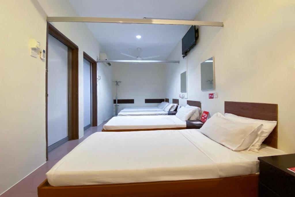 Spot On 89907 Motel Impian Seri Manjung Bagian luar foto