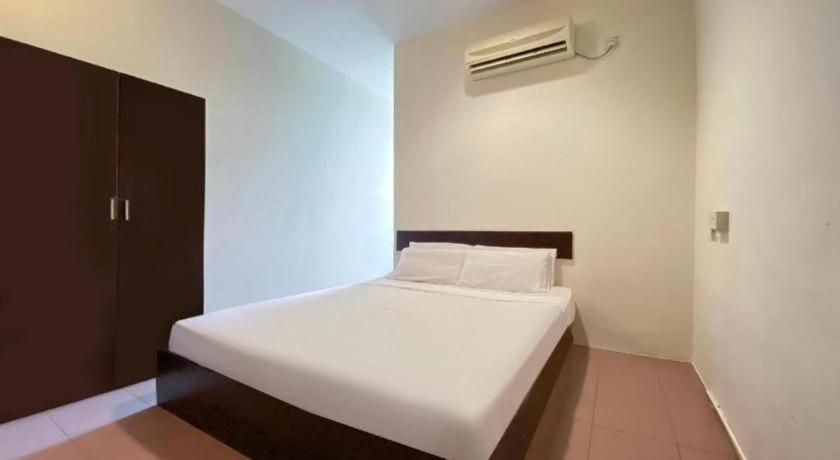 Spot On 89907 Motel Impian Seri Manjung Bagian luar foto