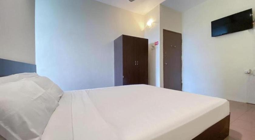 Spot On 89907 Motel Impian Seri Manjung Bagian luar foto