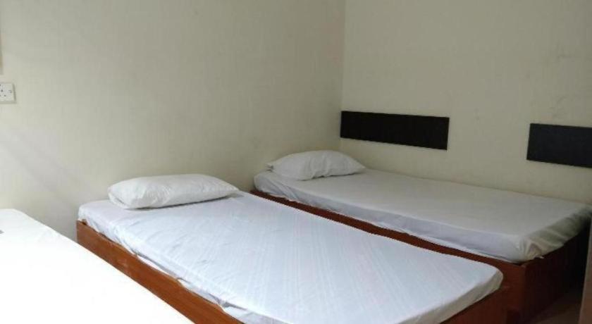 Spot On 89907 Motel Impian Seri Manjung Bagian luar foto